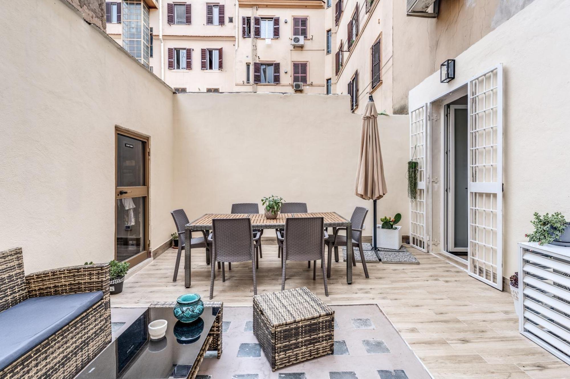 Nala Luxury Apartment With Terrace Rome Buitenkant foto